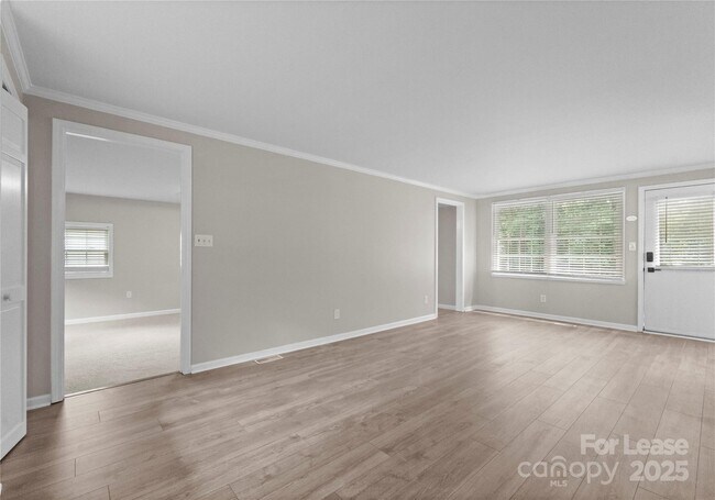 Foto del edificio - 7016 Wannamaker Ln