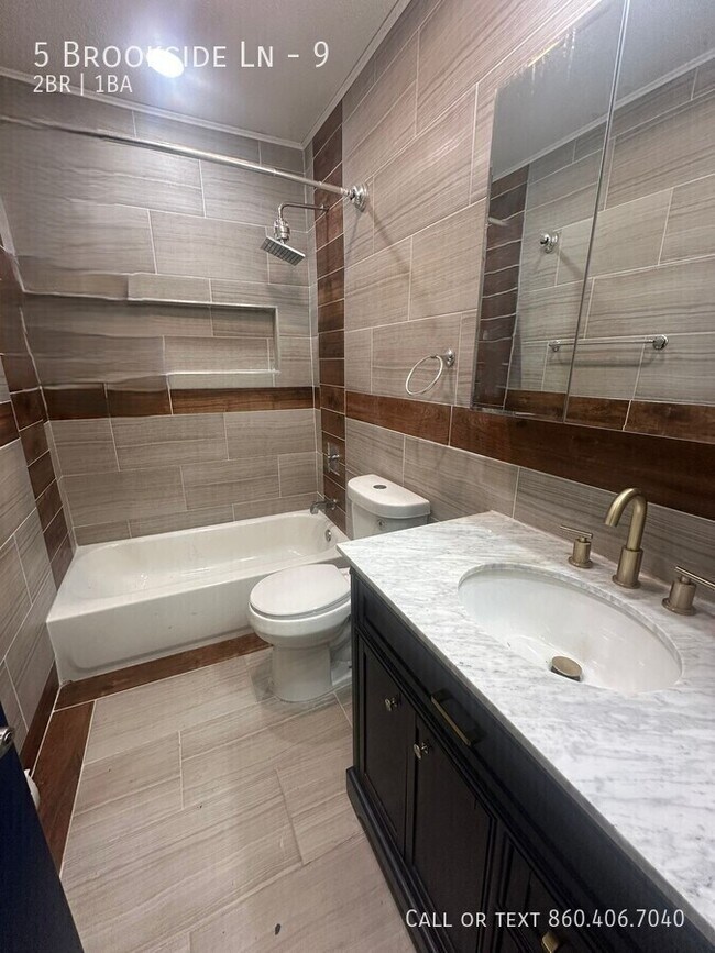 Foto del edificio - 5 Brookside Ln
