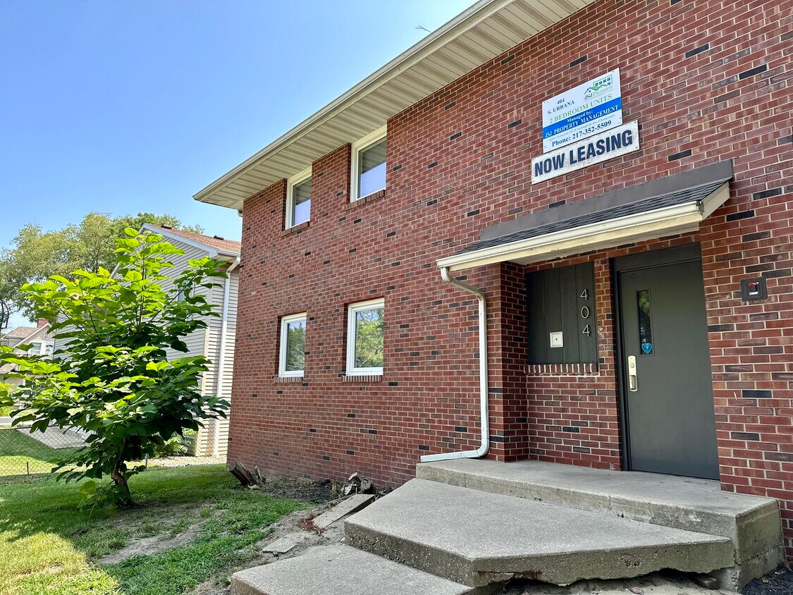 Primary Photo - 404 S. Urbana