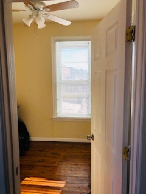 Foto del edificio - 2441 N Halsted St