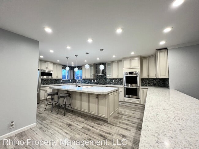 Building Photo - 4 br, 3 bath House - 1362 W Cancun Way