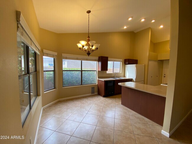 Building Photo - 2757 E Rockledge Rd