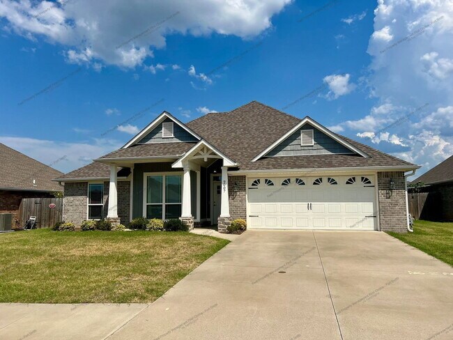 Foto del edificio - 9007 Hawthorne Ln