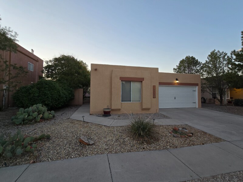 Primary Photo - 10305 Dayflower Dr NW