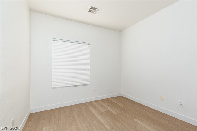 Foto del edificio - 408 Madison Taylor Pl