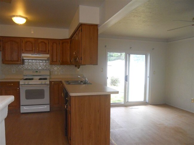Foto del edificio - 27760 Woodmont St