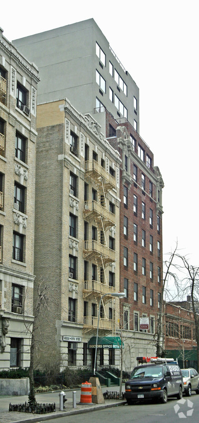 Building Photo - 123-125 W 110th St