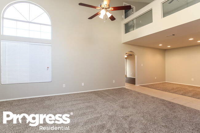 Building Photo - 7621 Desert Breeze Ave