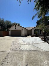 Building Photo - 3603 N Minden Ct