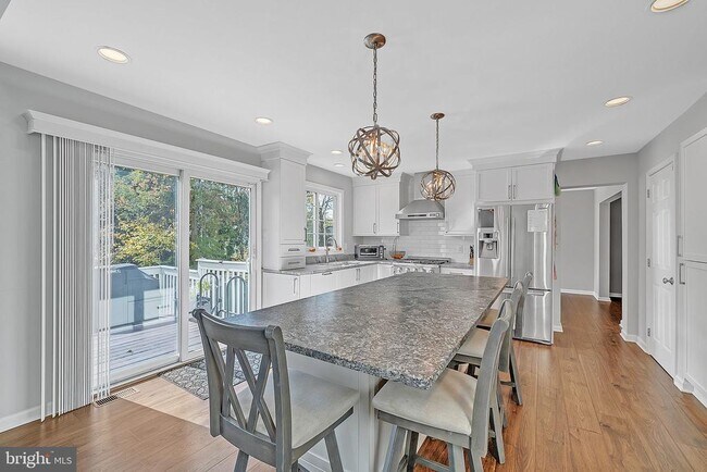 Foto del edificio - 1004 Bayberry Ln