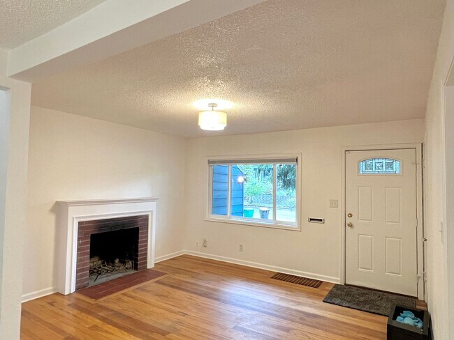 Building Photo - Newly Renovated Single-Family home located...
