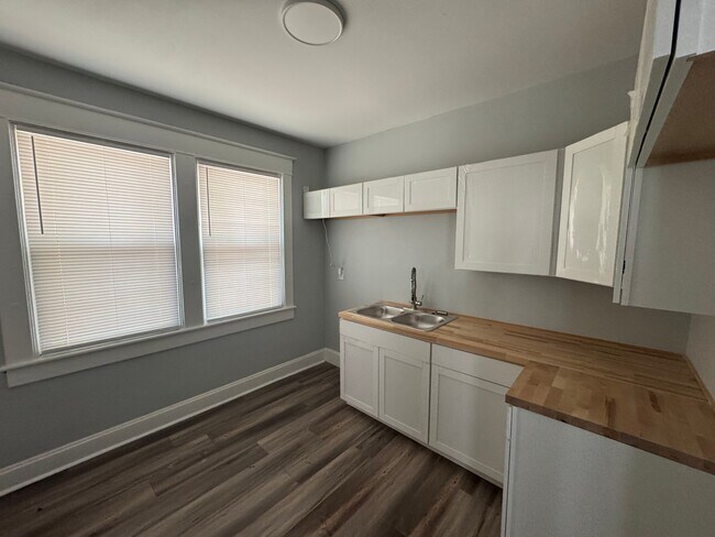 Foto del edificio - 9 N Colorado Ave