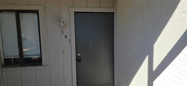 Building Photo - 22523 Westchester Blvd