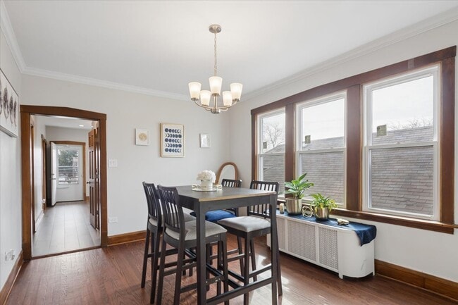 Building Photo - 1341 Ridgeland Ave