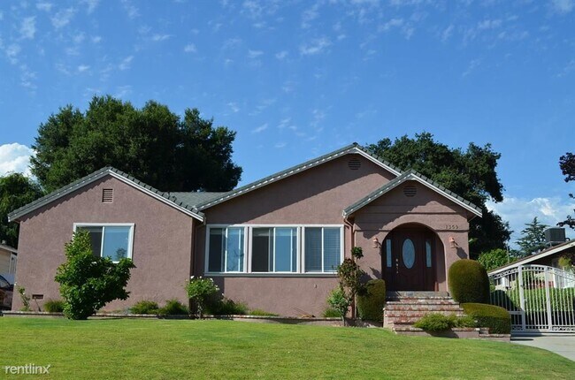 Foto del edificio - 3 br, 2.5 bath House - 1359 Salisbury Rd