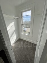 Building Photo - 611 Garfield Ave