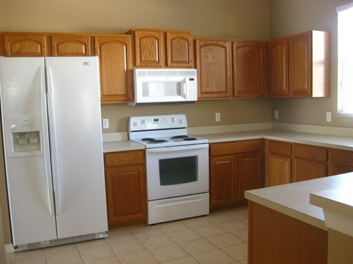 Building Photo - 10215 Cypress Knee Cir