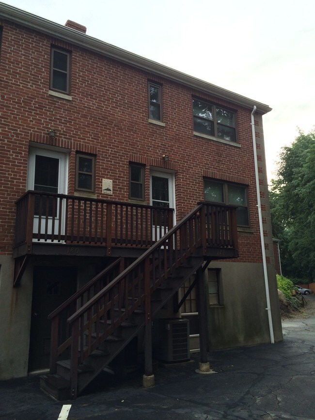 178 Church St, Waltham, MA 02452 Townhouse for Rent in Waltham, MA