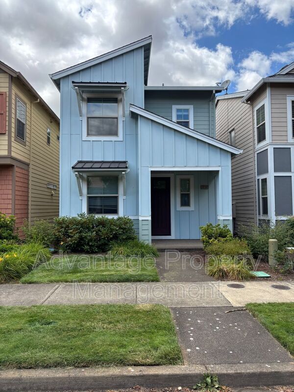 Primary Photo - 3116 SE Everglade St