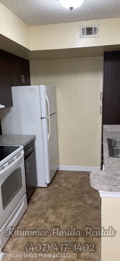 Building Photo - 1 br, 1.5 bath House - 405 Fountainhead Ci...