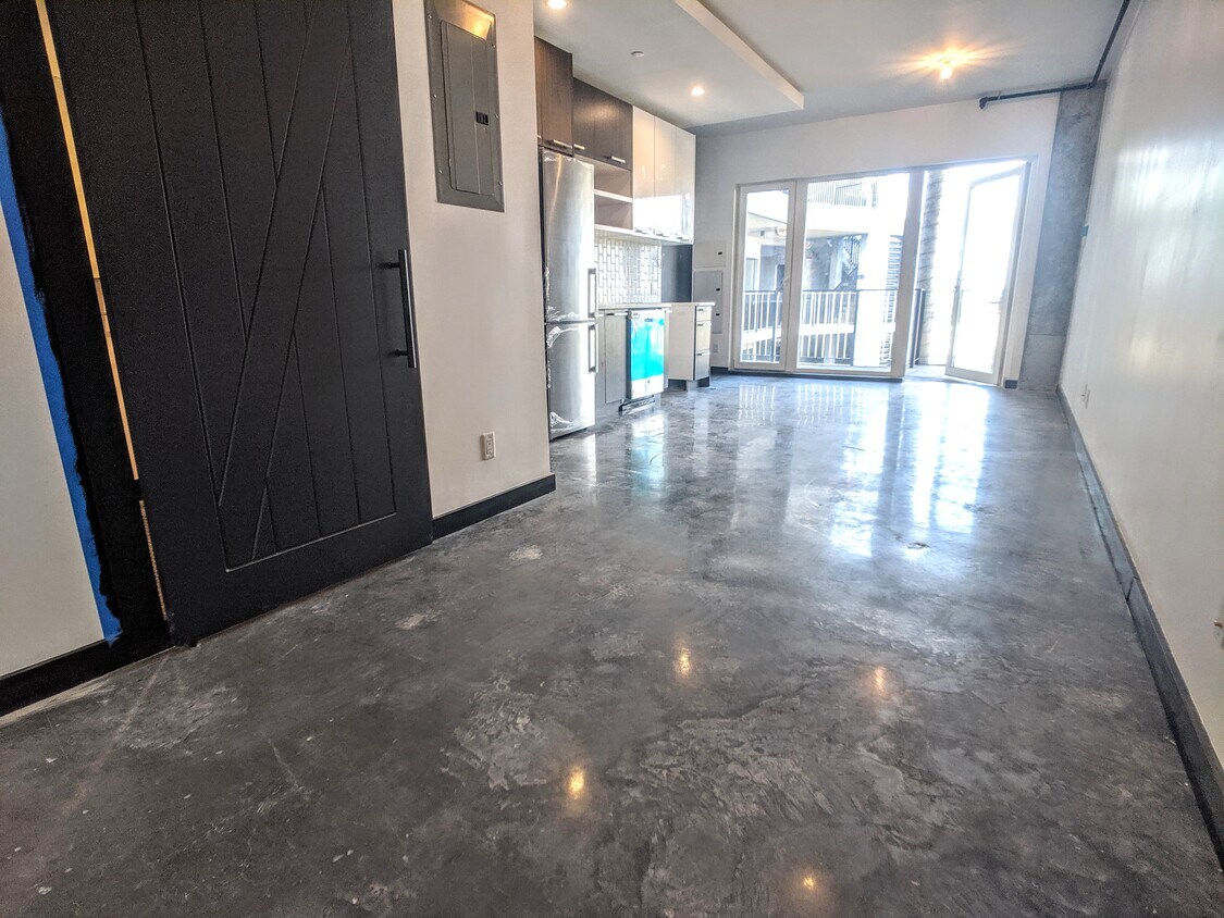 Foto principal - 1353 Flatbush Ave