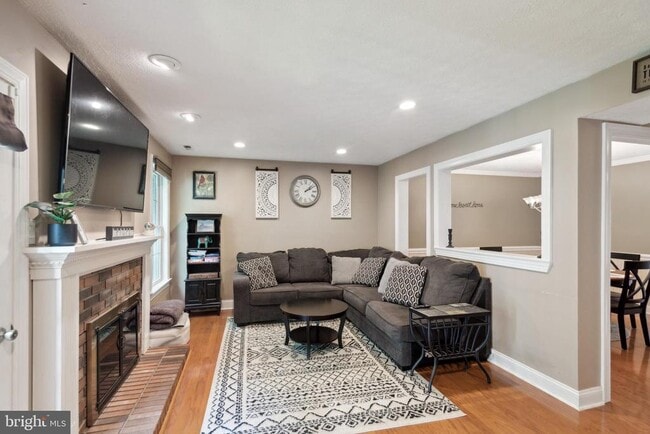 Foto del edificio - 1503 Virginia Ct