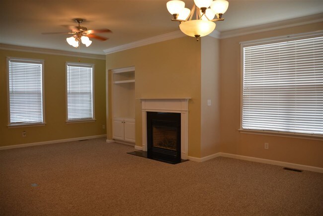 Foto del edificio - 3561 Grand Forks Blvd