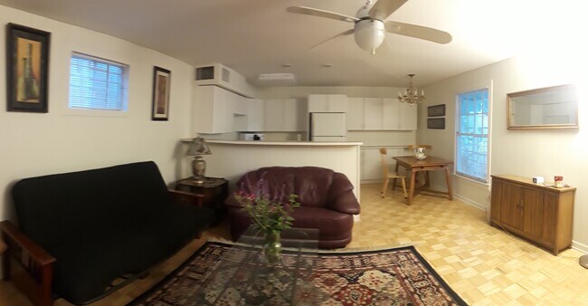 Foto del edificio - 2925 Helena St