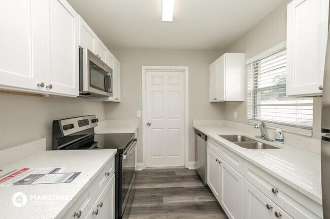 Foto del edificio - 6419 Wilshire Dr, Tampa, FL 33615