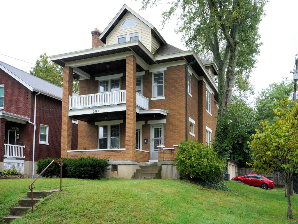 Primary Photo - 3649 Amberson Ave