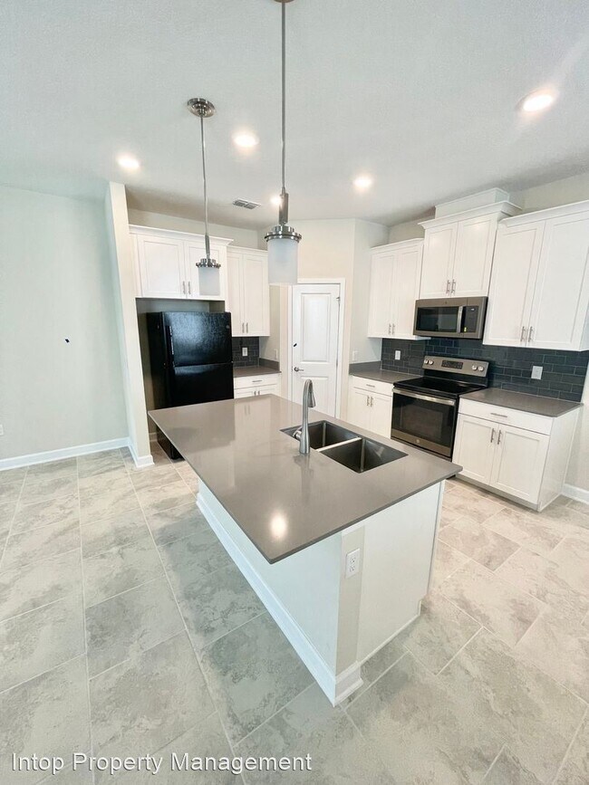Building Photo - 4 br, 3.5 bath House - 1308 Swift Creek Way