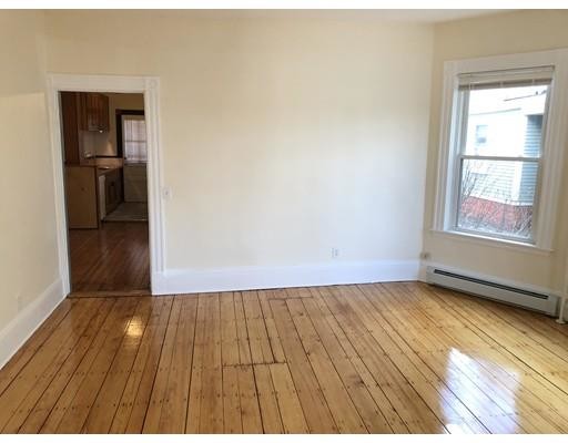 Building Photo - 110 Berkshire St