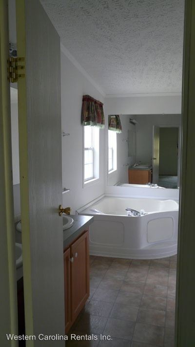 Building Photo - 3 br, 2 bath House - 97 Crestview Heights