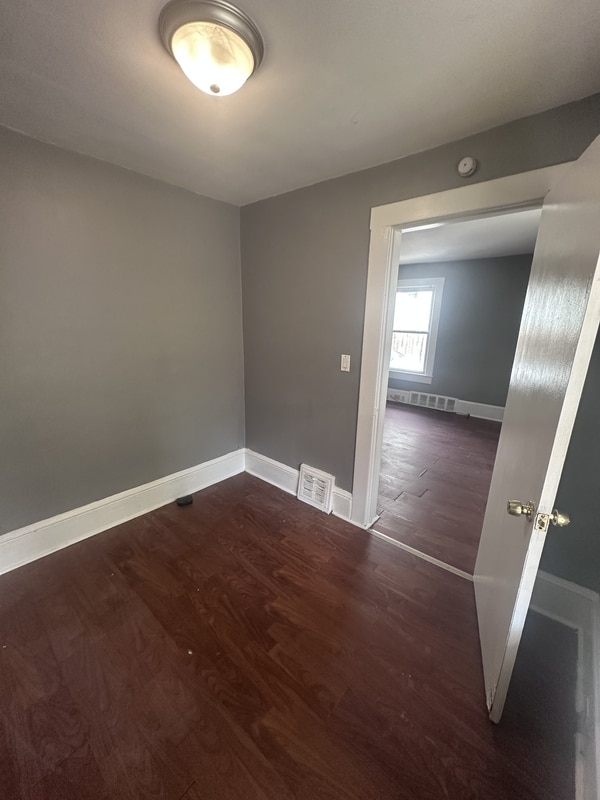 Building Photo - 4704 Behrwald Ave