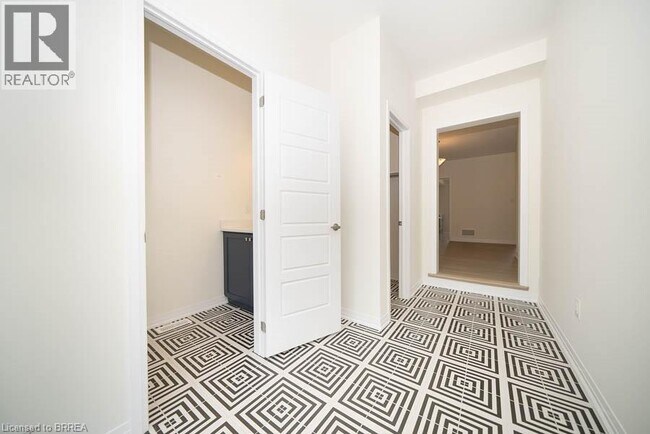 Photo du bâtiment - 74 Granka St