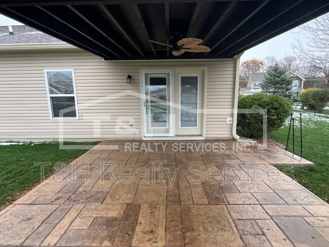 Building Photo - 8229 Stonelick Dr