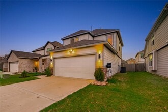 Building Photo - 23639 Buttress Root Dr