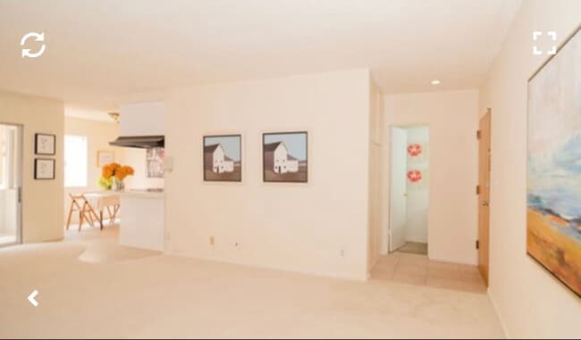 Building Photo - 8710 Delgany Ave