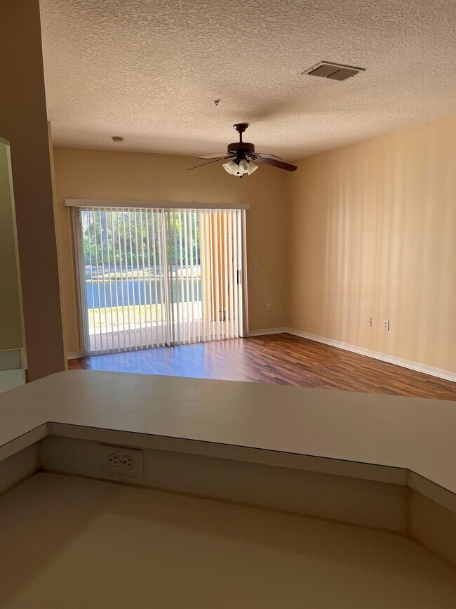 Foto del edificio - 510 Florida Club Blvd