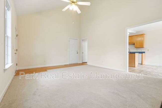 Foto del edificio - 304 Chatham Forest Dr