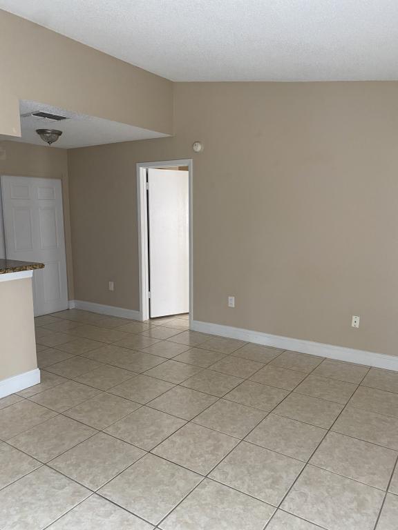 Building Photo - 3835 Nautical Way