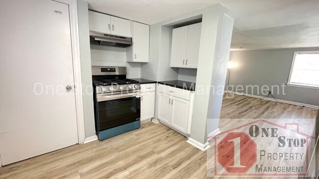 Building Photo - Beautiful 1 Bedroom 1 Bath Apartment in Gr...