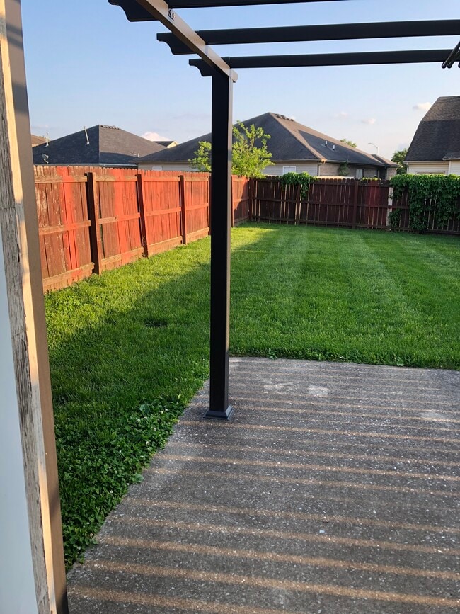 Photo - 665 Sherard Cir House