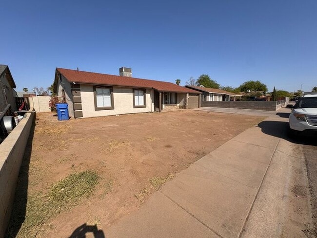 Building Photo - Wedgewood Park Homes