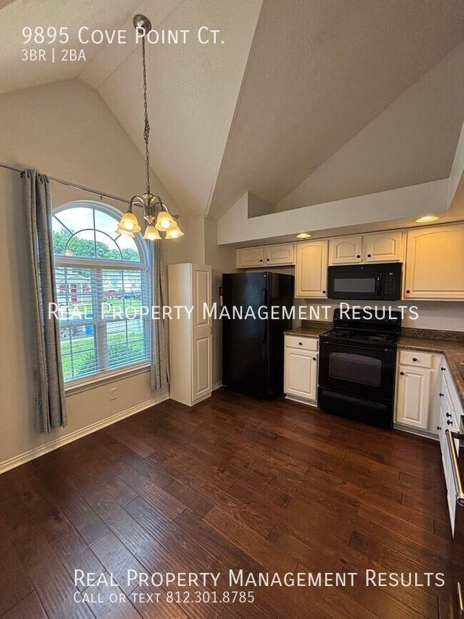 Building Photo - 9895 Cove Point Ct
