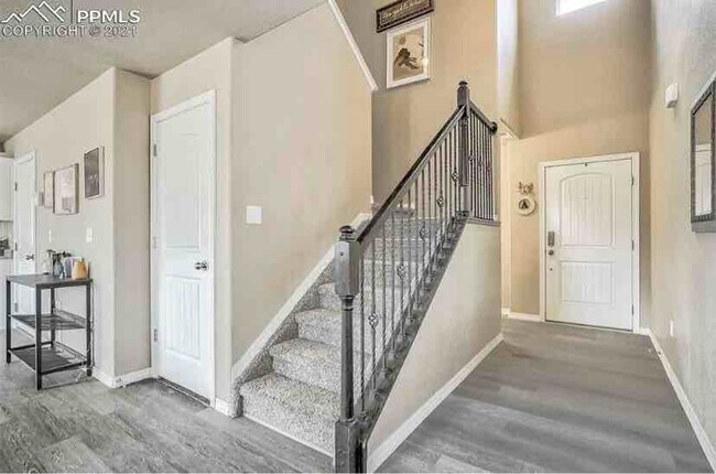 Building Photo - 3654 Saguaro Cir