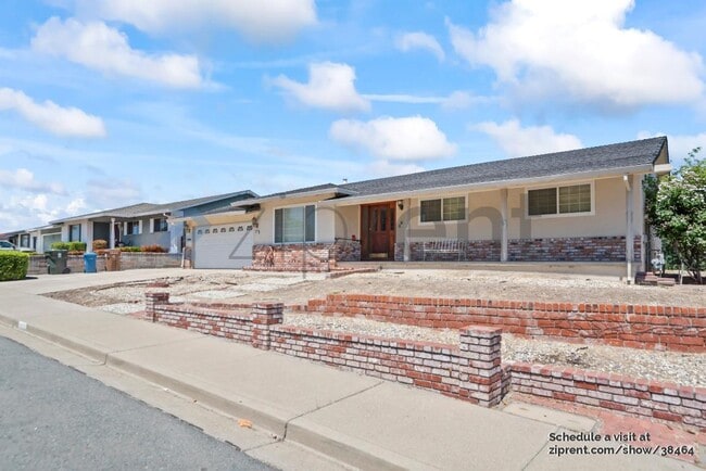 Building Photo - 307 Boulder Dr