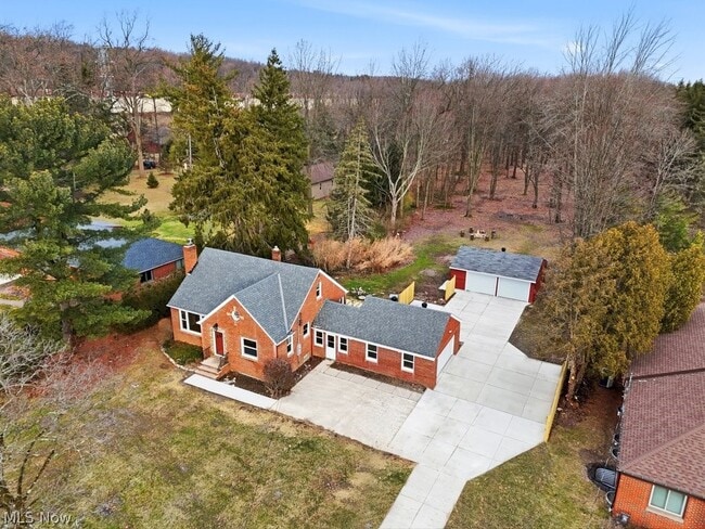 Building Photo - 6119 E Sprague Rd