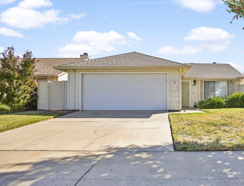 Foto principal - 2032 Cadzand Ct