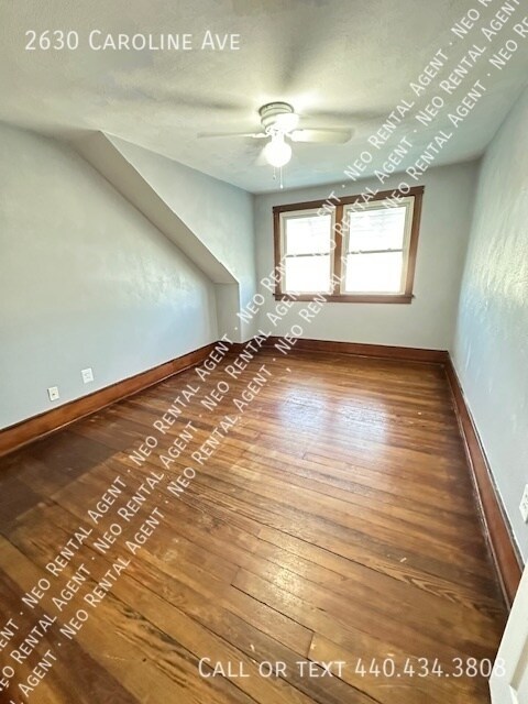 Foto del edificio - 2630 Caroline Ave